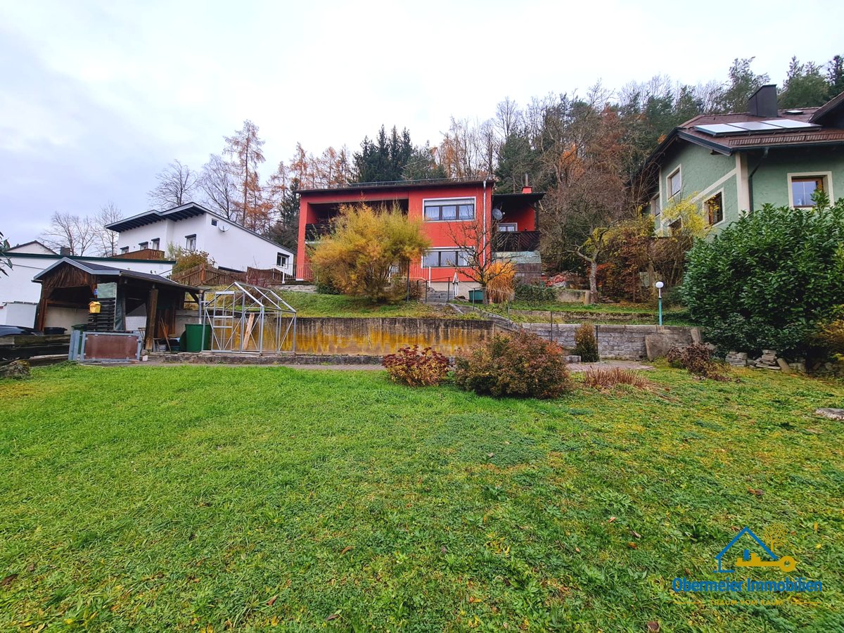 Foto Ruhiges Wohnen im Einfamilienhaus mit Wald