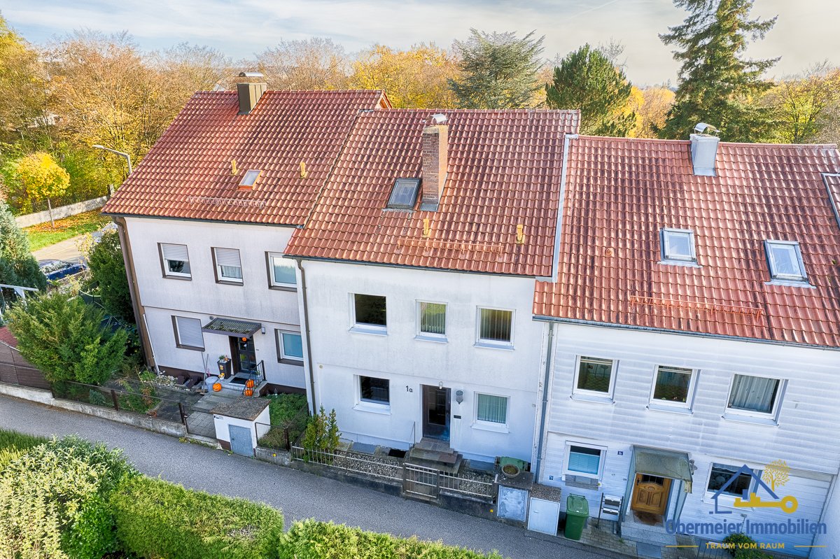 Foto Stilvolles Reihenhaus mit Garten in Regensburg