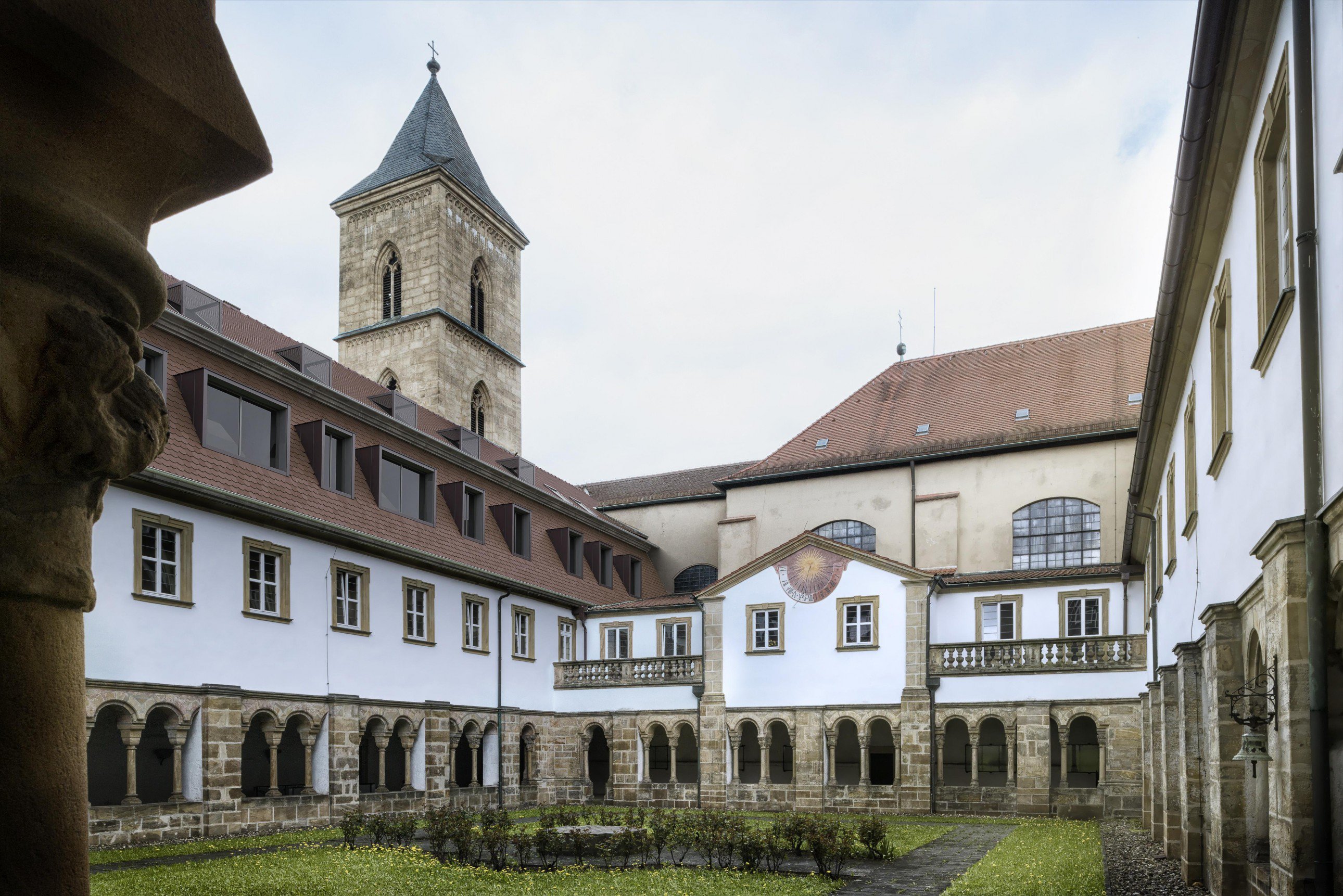 Foto Sanierung von Eigentumswohnungen - Kloster Karee