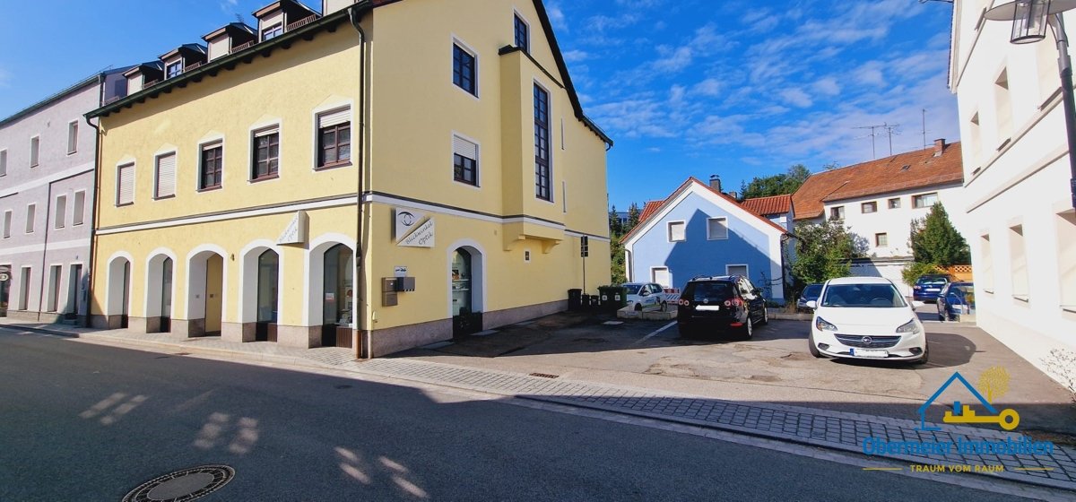 Foto Büro-/Praxisfläche auf zwei Ebenen in Wörth/Donau