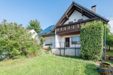 Hauptbild Charmantes Einfamilienhaus mit Pool und großem Potenzial zur Verwirklichung Ihrer Wohnträume